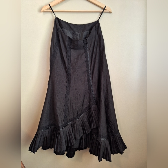 Le Chateau Black Skirt Size XS - Picture 1 of 2